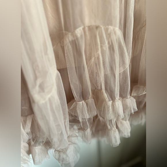 Elegant Tulle Maxi Skirt- Apricot - Picture 7 of 9